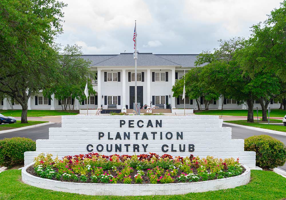 Pecan Plantation Stunning natural beauty. Unparalleled amenities.