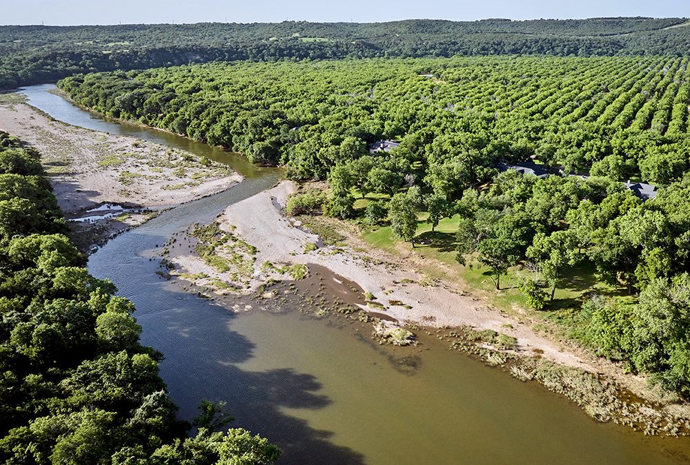 Tour Pecan Plantation This Fall: A Granbury Weekend Guide